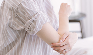 交通事故 関節の痛み(手首、肩、肘、膝、足首など)